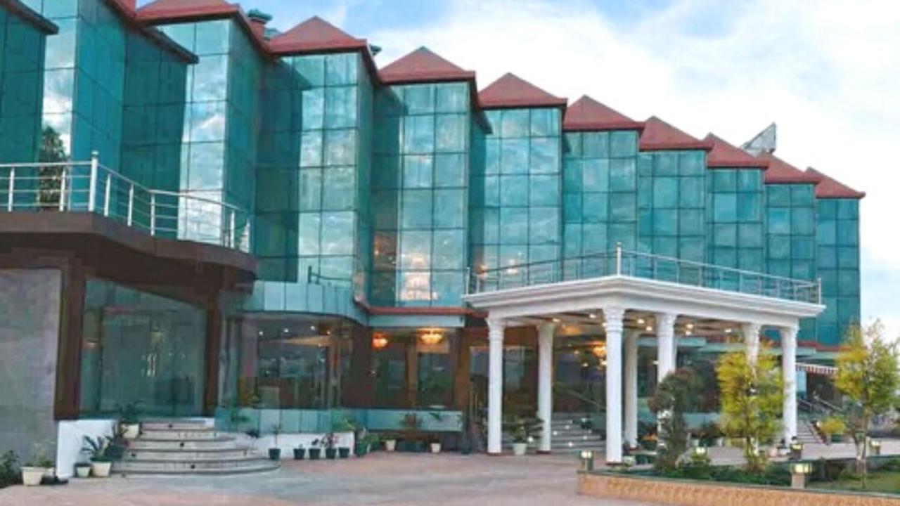Hotel Padmini Palace Rāni Pokhri Dış mekan fotoğraf